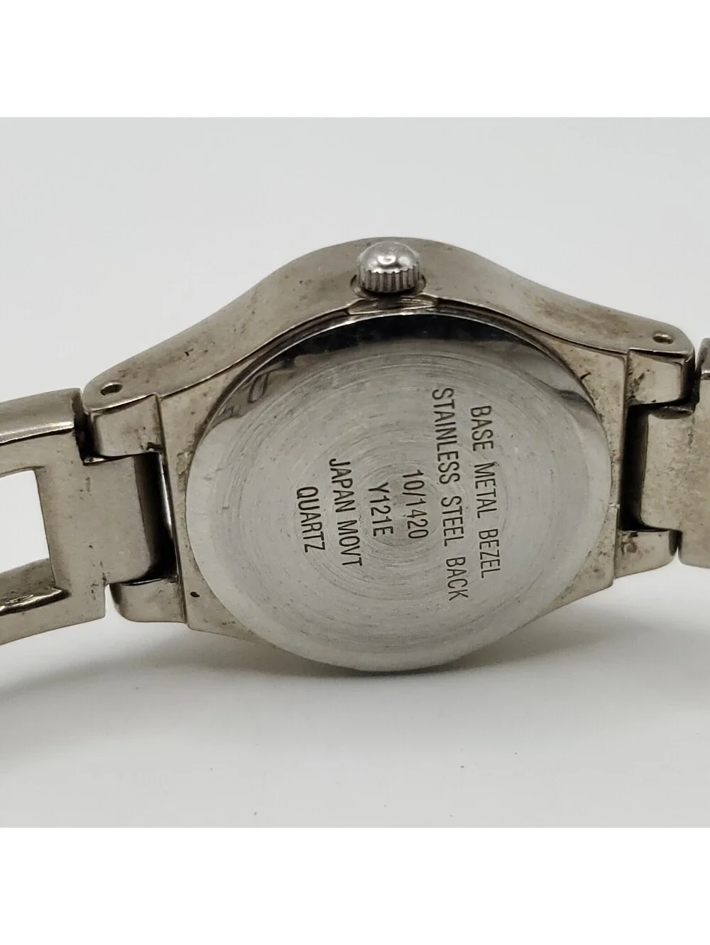 Anne Klein Quartz 22mm White Dial Silver Tone Womens Watch New Battery 6.5